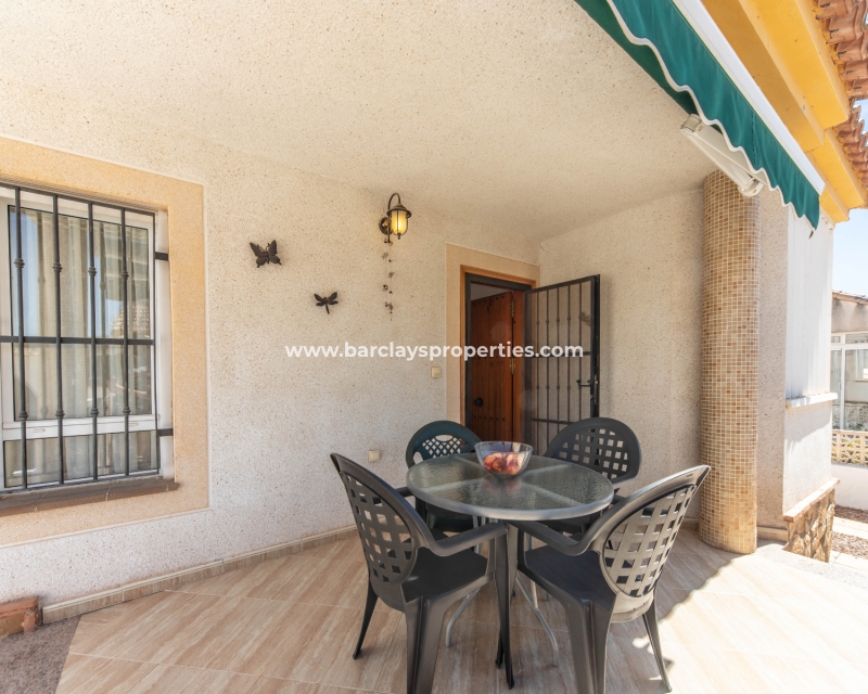 Wederverkoop - Vrijstaande Villa - Urb. La Marina