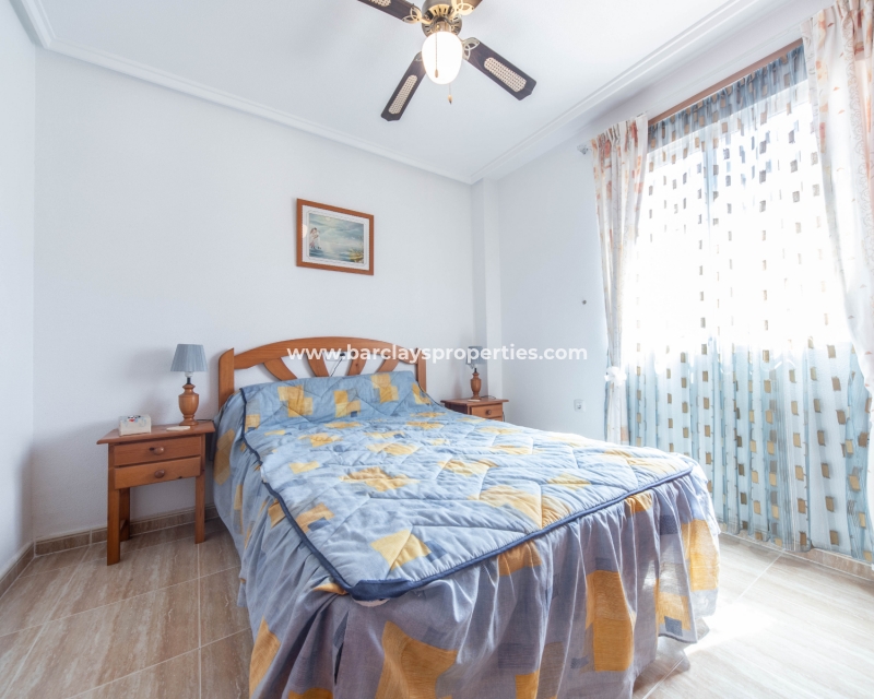 Wederverkoop - Vrijstaande Villa - Urb. La Marina