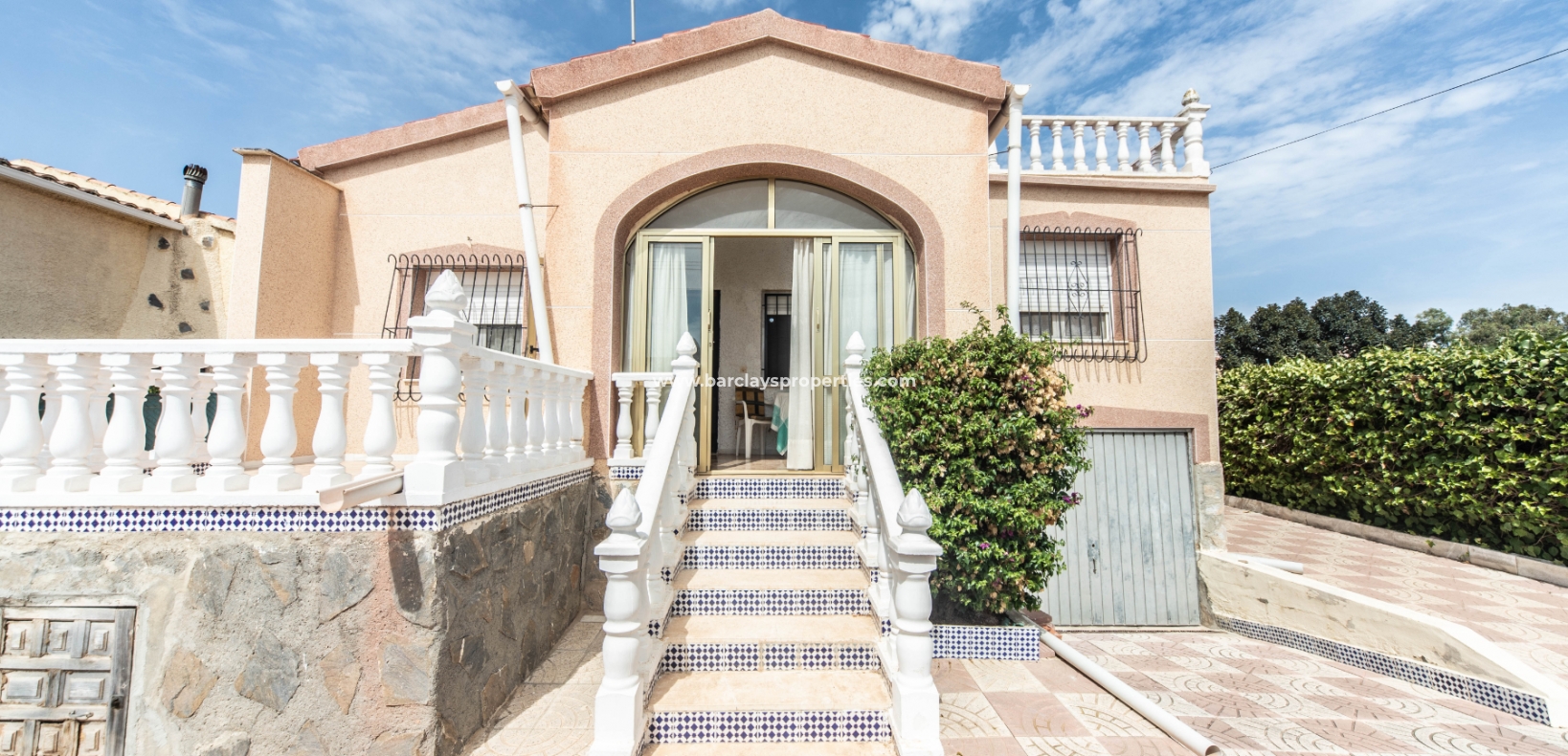 Wederverkoop - Vrijstaande Villa - Urb. La Marina