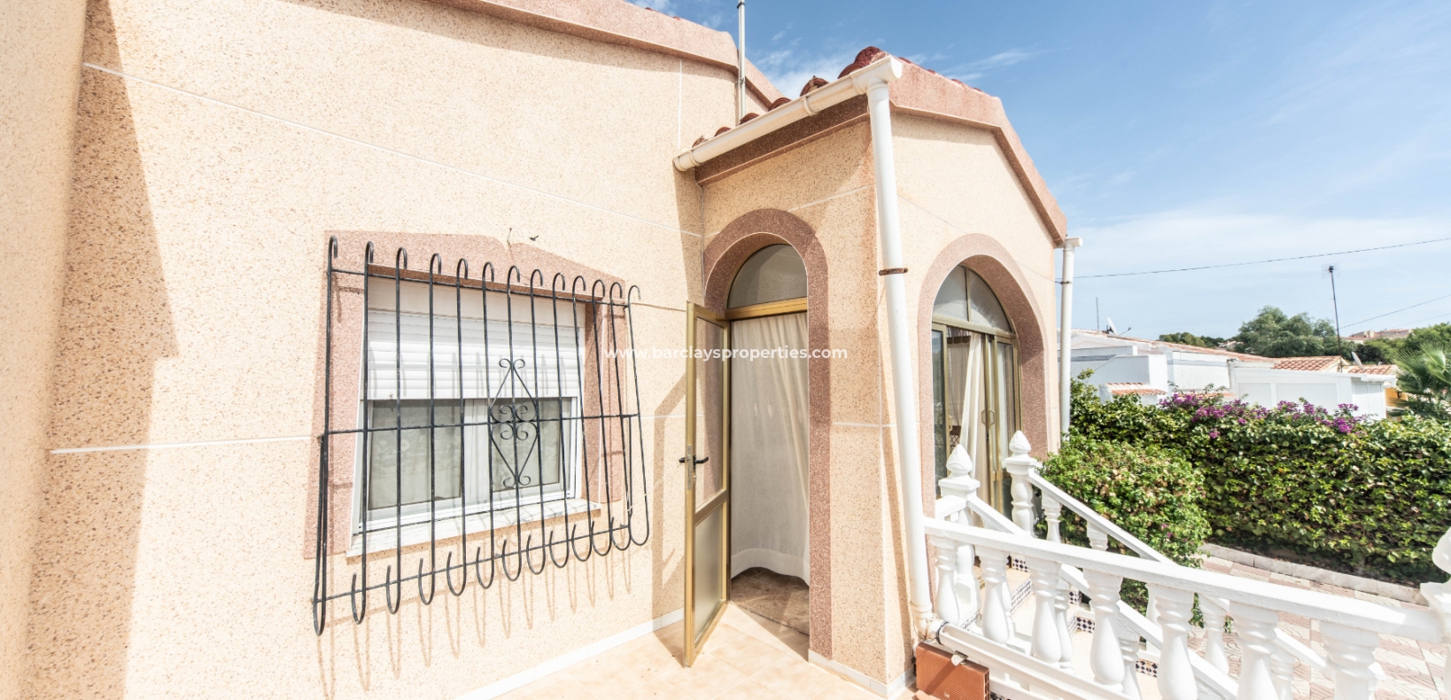 Wederverkoop - Vrijstaande Villa - Urb. La Marina