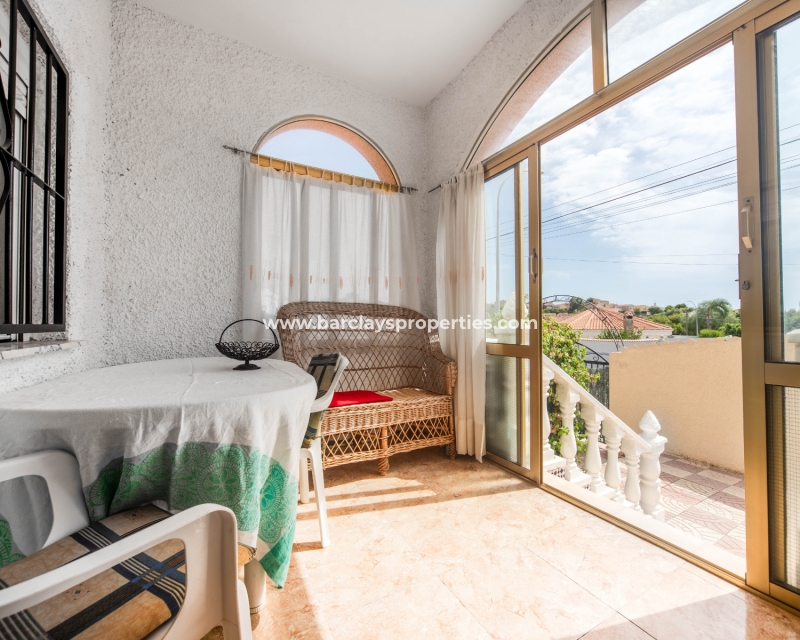 Wederverkoop - Vrijstaande Villa - Urb. La Marina