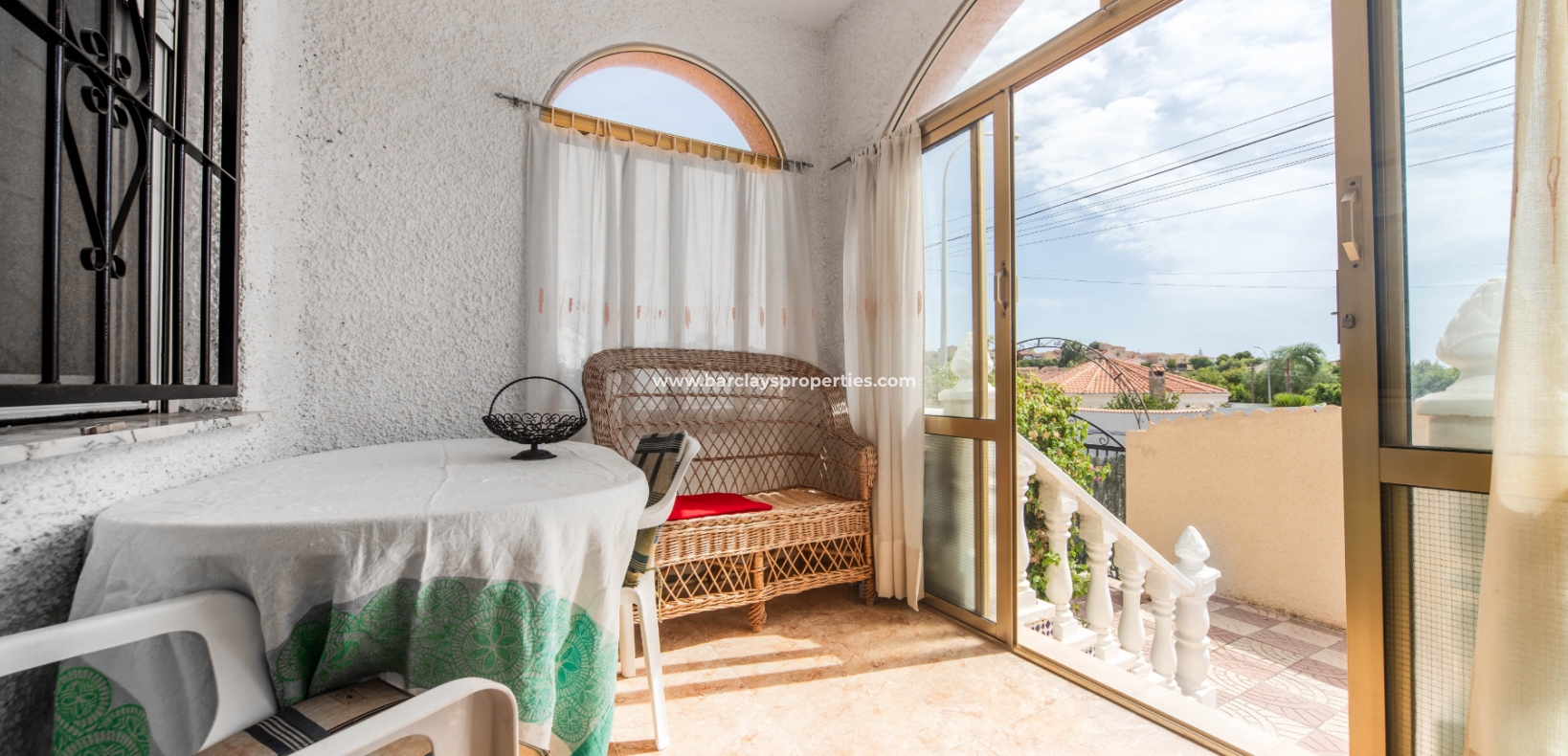 Wederverkoop - Vrijstaande Villa - Urb. La Marina