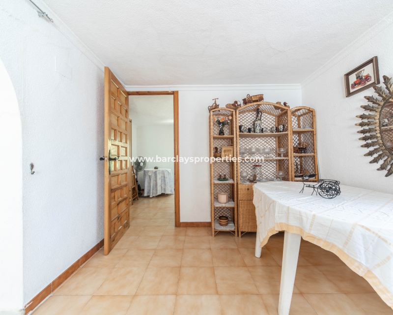 Wederverkoop - Vrijstaande Villa - Urb. La Marina