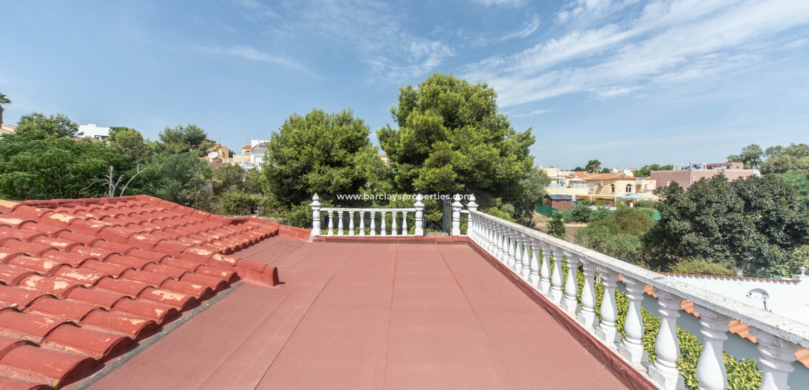 Wederverkoop - Vrijstaande Villa - Urb. La Marina