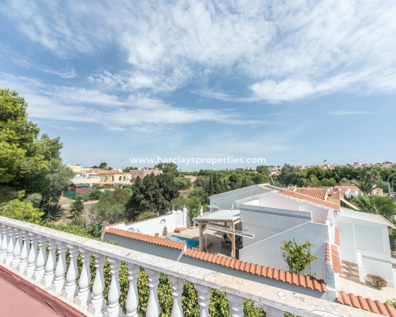 Wederverkoop - Vrijstaande Villa - Urb. La Marina