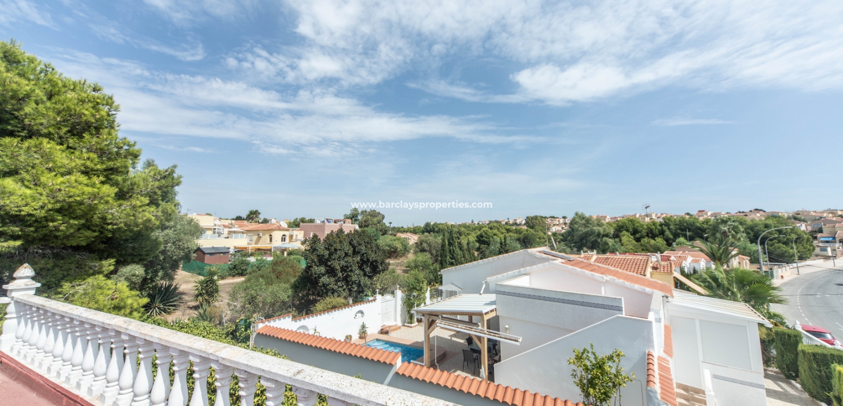 Wederverkoop - Vrijstaande Villa - Urb. La Marina