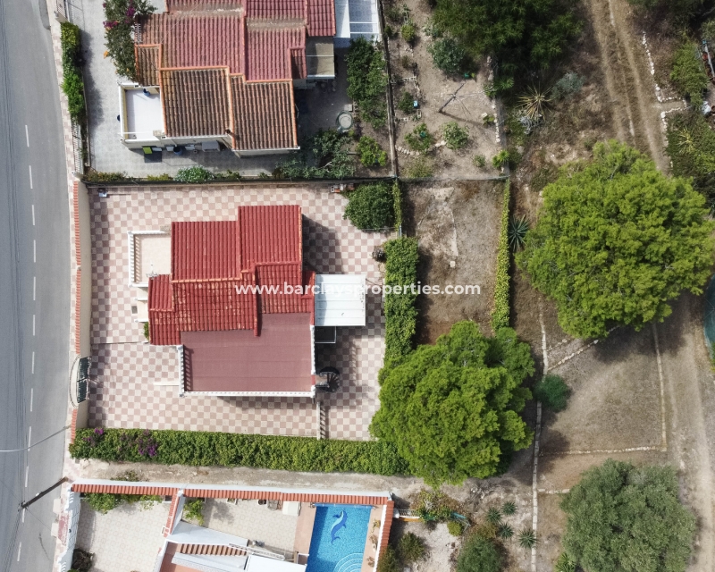 Wederverkoop - Vrijstaande Villa - Urb. La Marina