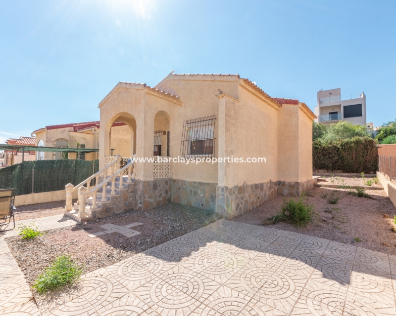 Wederverkoop - Vrijstaande Villa - Urb. La Marina