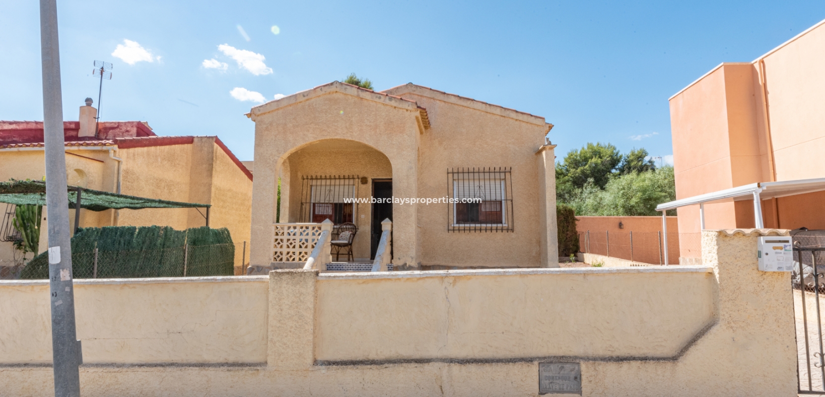 Wederverkoop - Vrijstaande Villa - Urb. La Marina