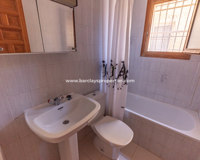 Wederverkoop - Vrijstaande Villa - Urb. La Marina