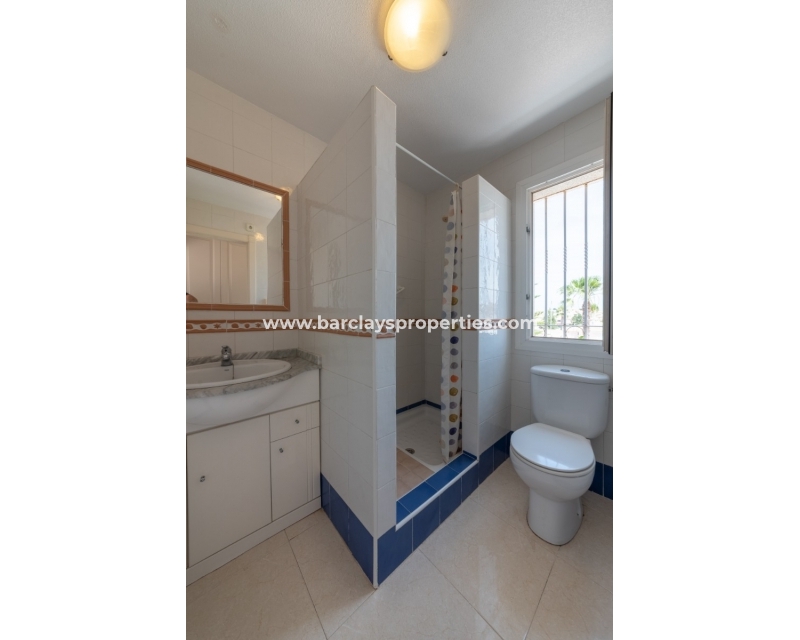 Wederverkoop - Vrijstaande Villa - Urb. La Marina