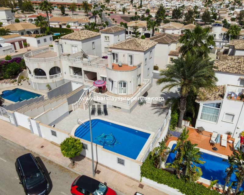 Wederverkoop - Vrijstaande Villa - Urb. La Marina