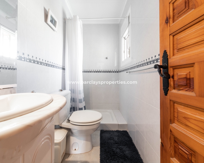 Wederverkoop - Vrijstaande Villa - Urb. La Marina