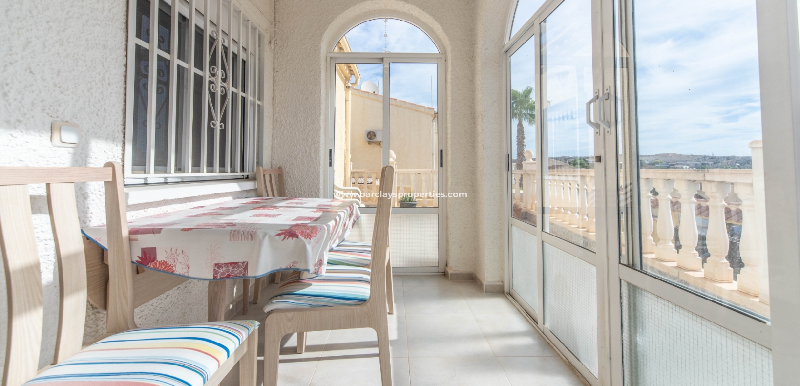 Wederverkoop - Vrijstaande Villa - Urb. La Marina