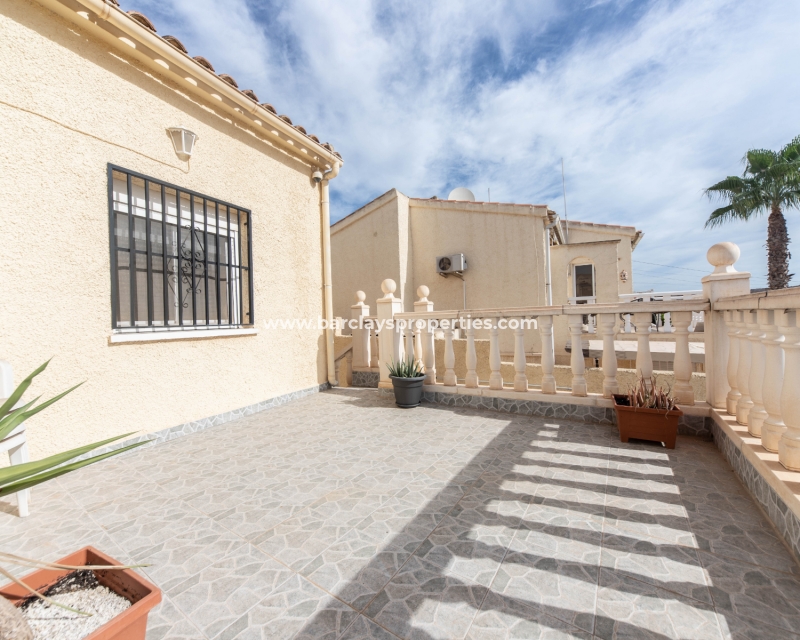 Wederverkoop - Vrijstaande Villa - Urb. La Marina