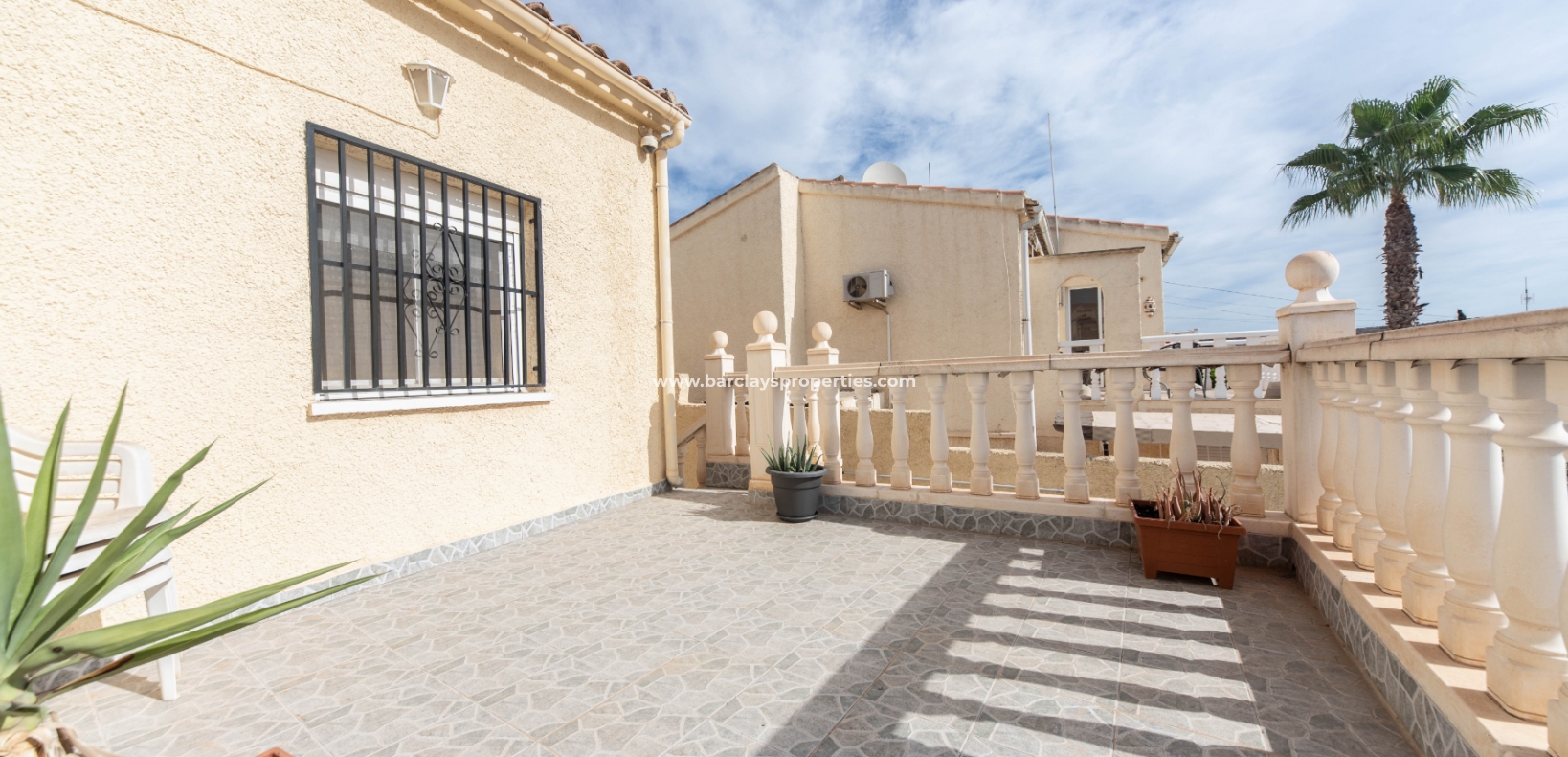 Wederverkoop - Vrijstaande Villa - Urb. La Marina