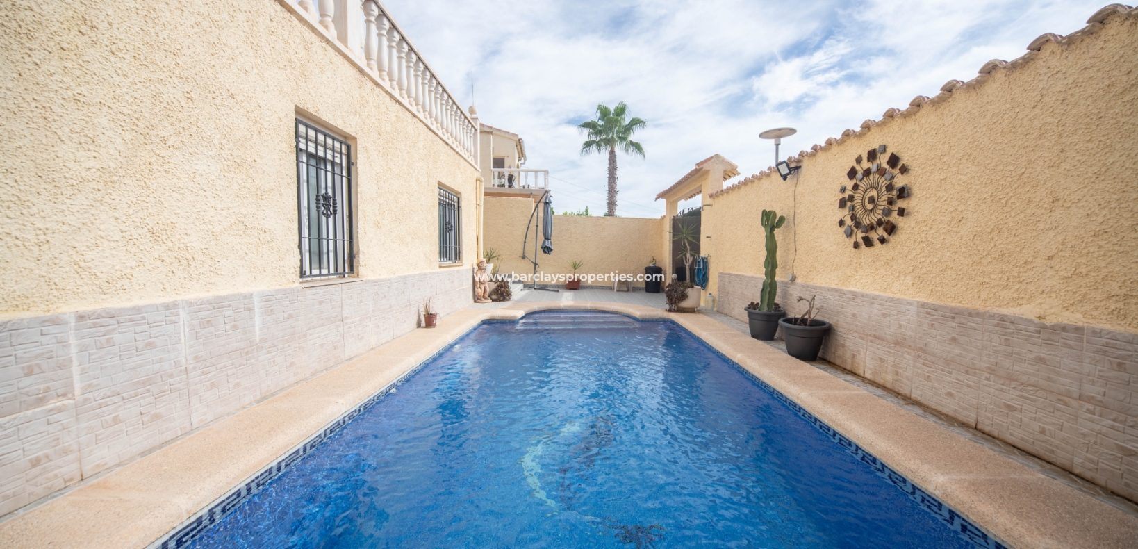 Wederverkoop - Vrijstaande Villa - Urb. La Marina