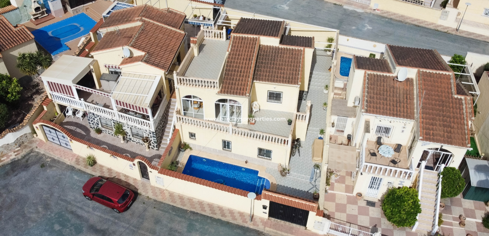 Wederverkoop - Vrijstaande Villa - Urb. La Marina