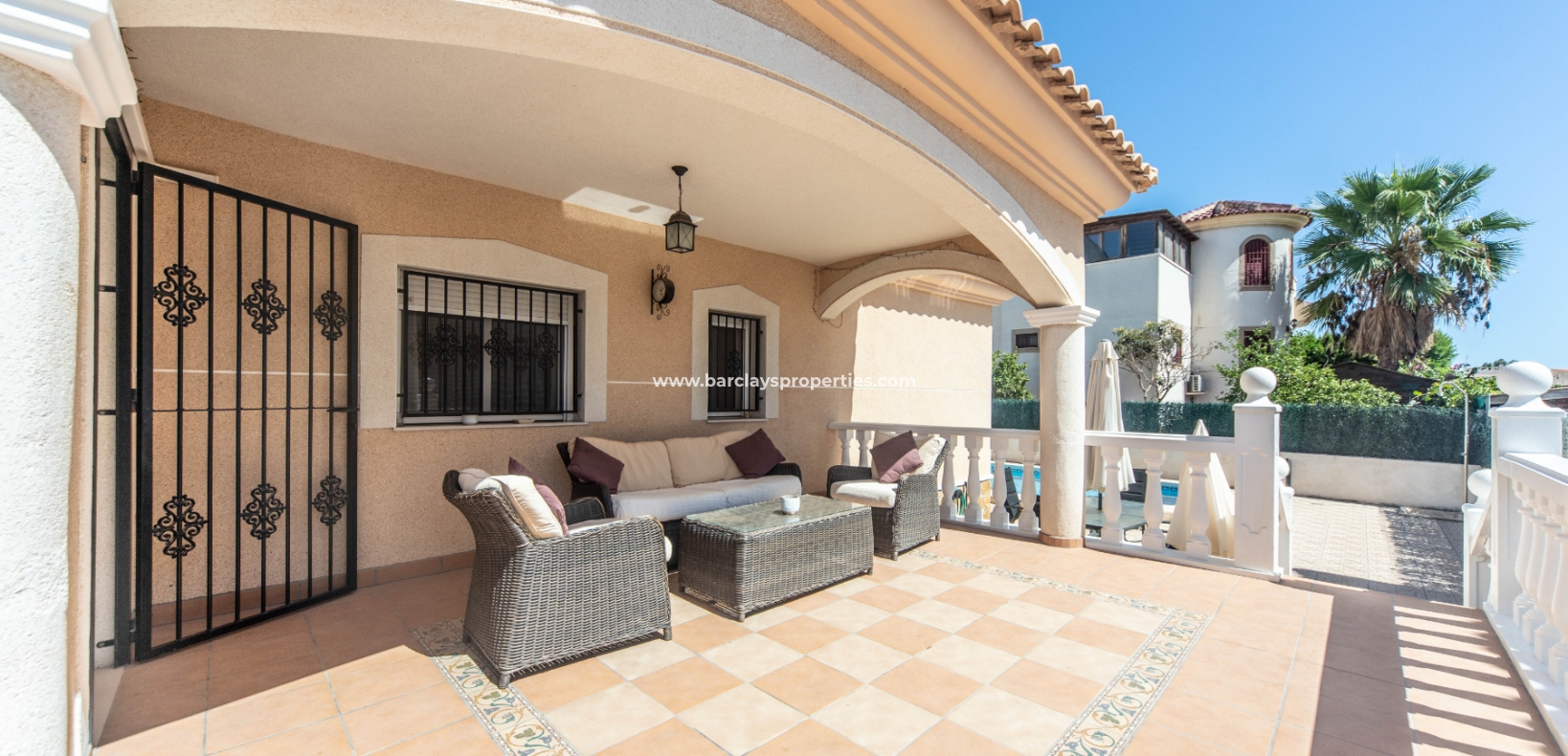 Wederverkoop - Vrijstaande Villa - Urb. La Marina