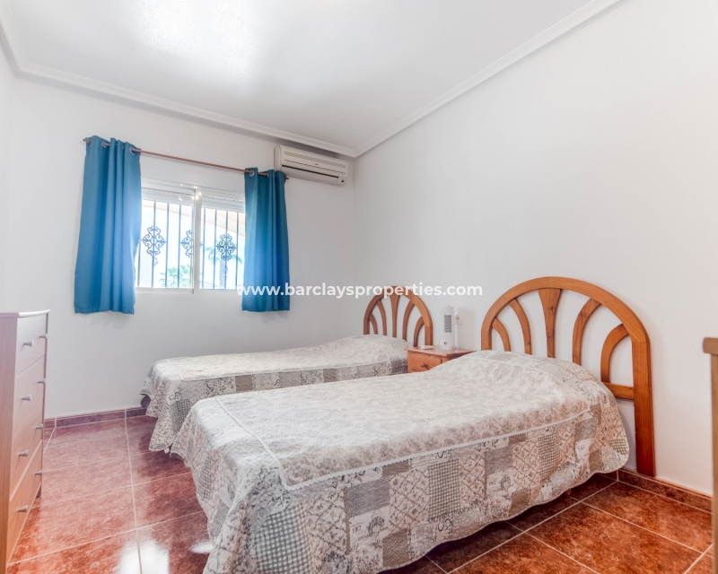 Wederverkoop - Vrijstaande Villa - Urb. La Marina