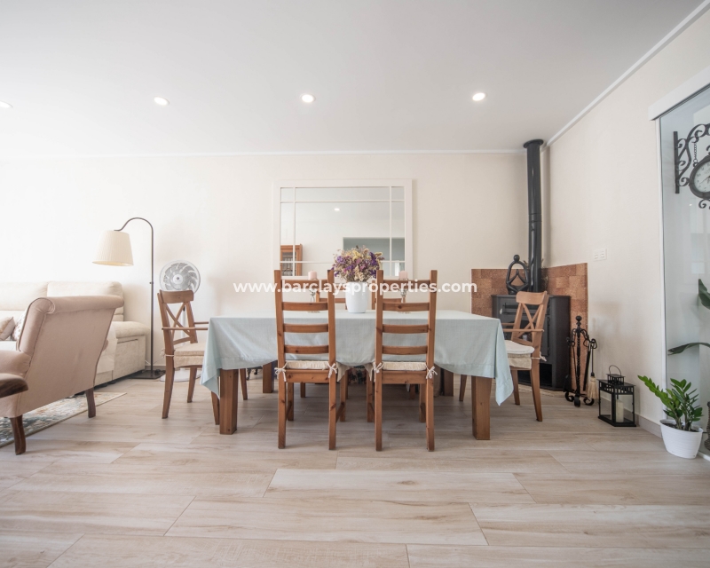 Wederverkoop - Vrijstaande Villa - Urb. La Marina