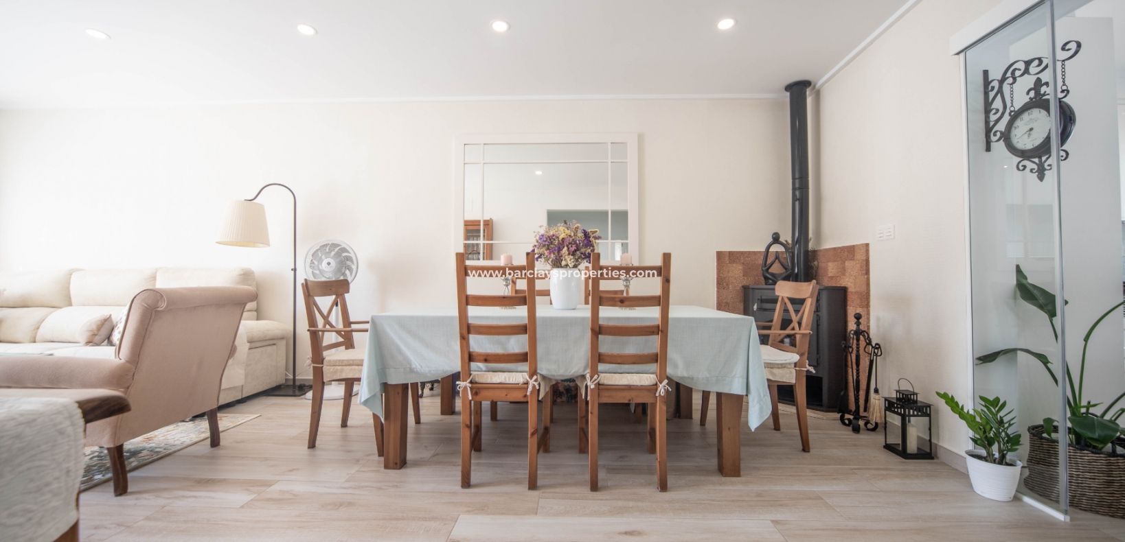 Wederverkoop - Vrijstaande Villa - Urb. La Marina