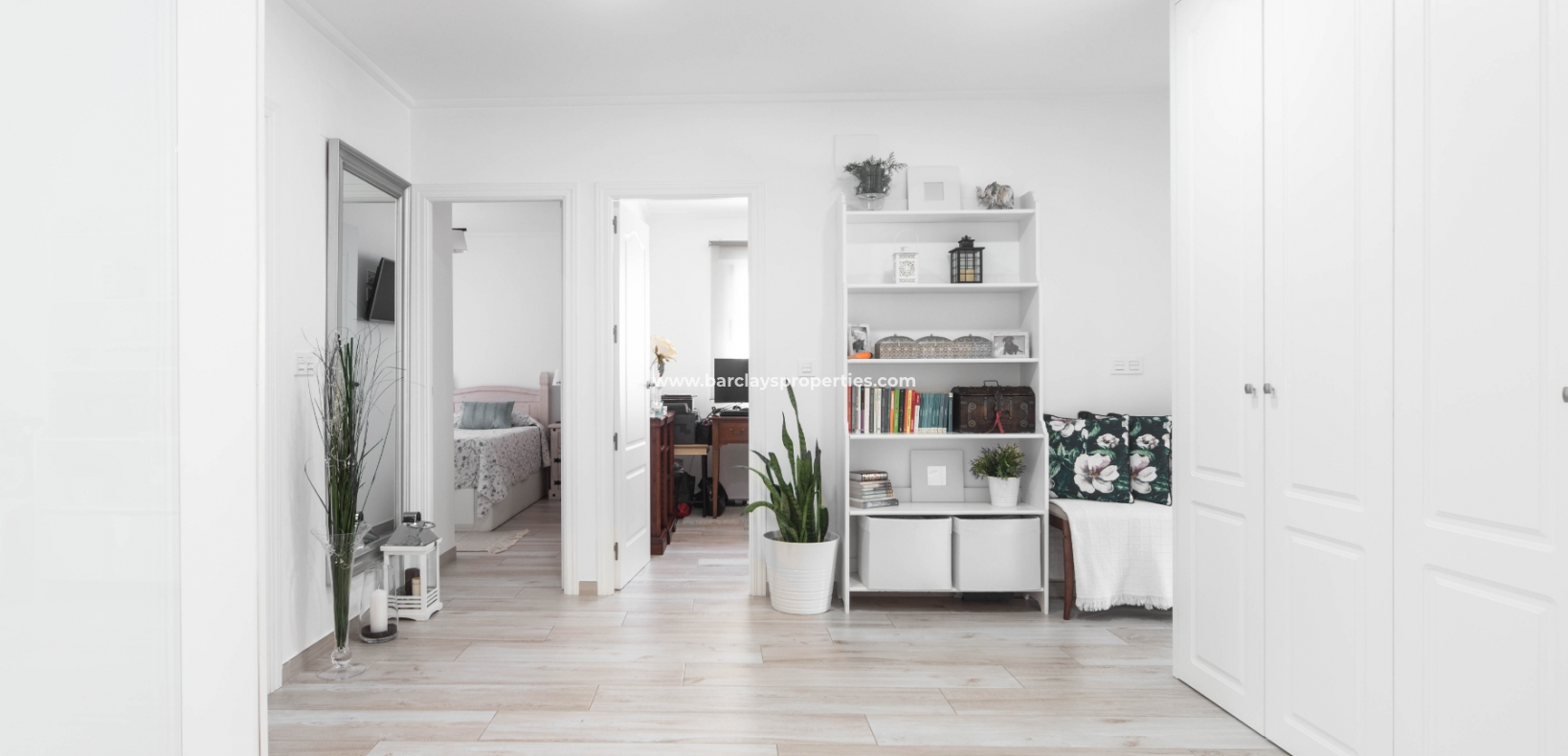 Wederverkoop - Vrijstaande Villa - Urb. La Marina