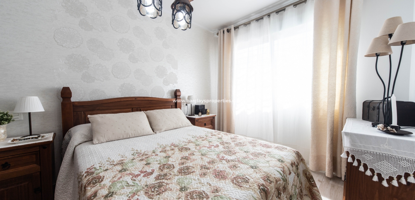 Wederverkoop - Vrijstaande Villa - Urb. La Marina