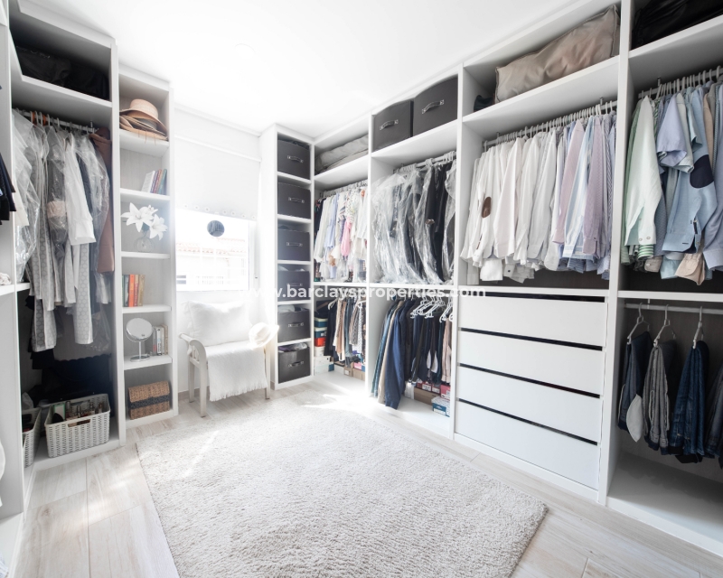 Wederverkoop - Vrijstaande Villa - Urb. La Marina