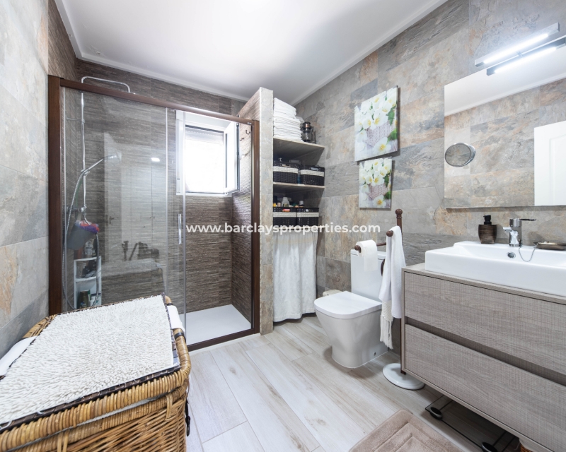 Wederverkoop - Vrijstaande Villa - Urb. La Marina