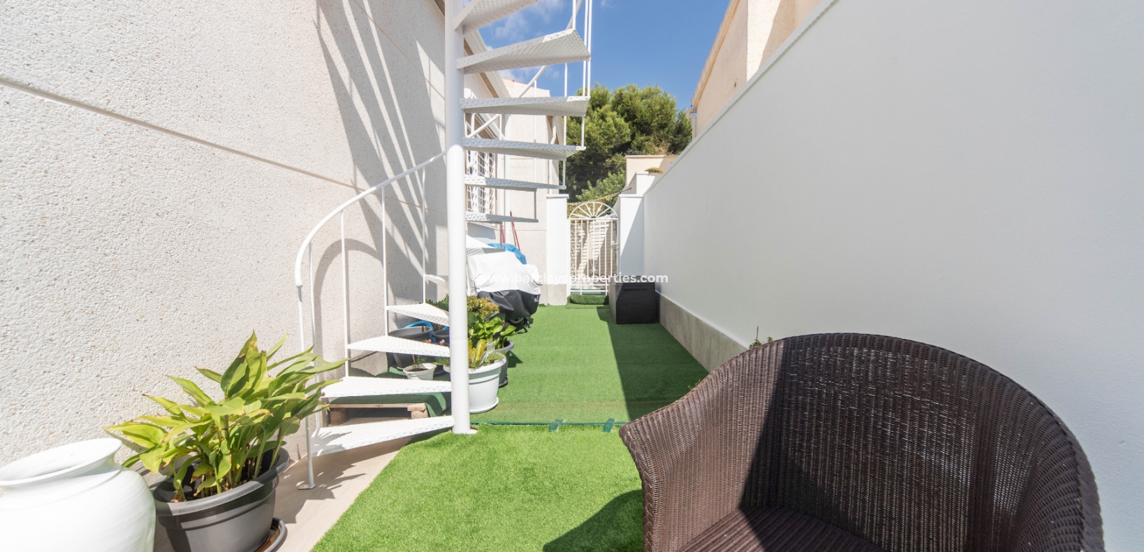 Wederverkoop - Vrijstaande Villa - Urb. La Marina