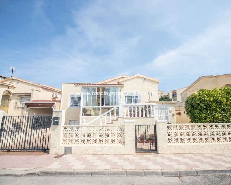 Wederverkoop - Vrijstaande Villa - Urb. La Marina