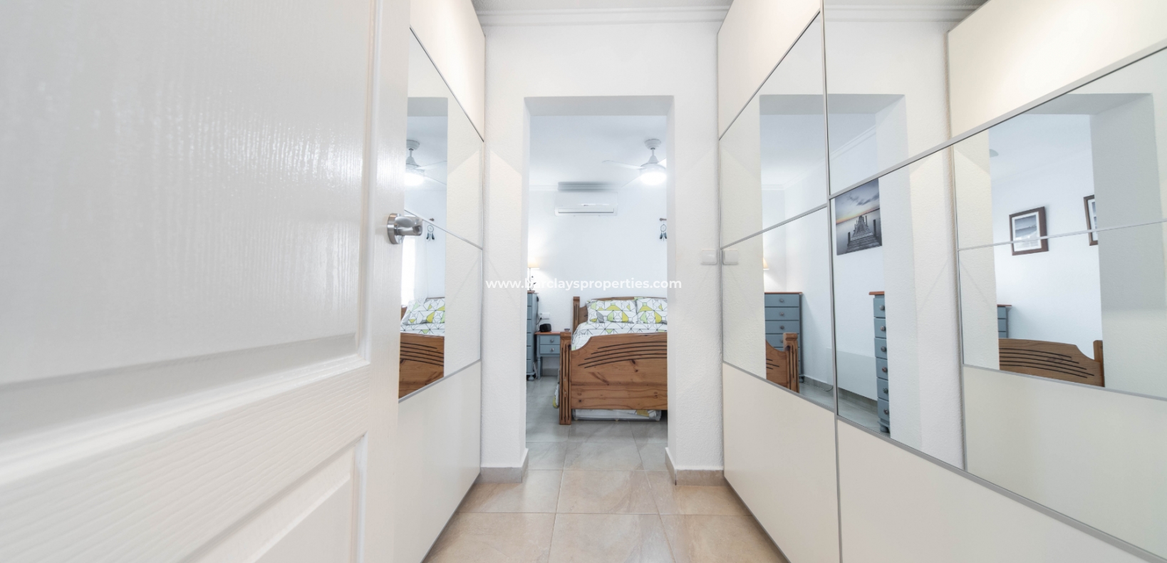 Wederverkoop - Vrijstaande Villa - Urb. La Marina