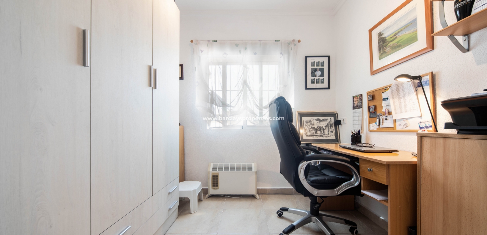 Wederverkoop - Vrijstaande Villa - Urb. La Marina