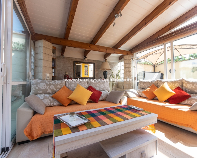 Wederverkoop - Vrijstaande Villa - Urb. La Marina