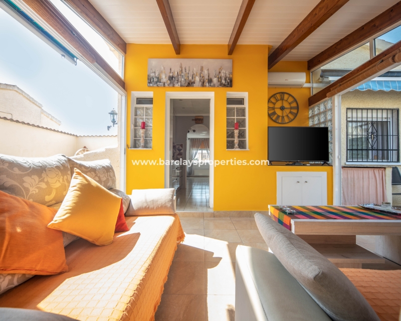 Wederverkoop - Vrijstaande Villa - Urb. La Marina