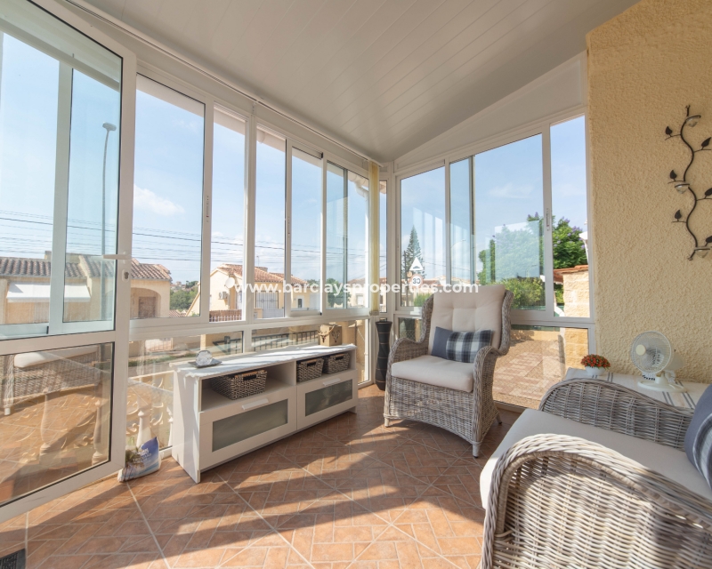 Wederverkoop - Vrijstaande Villa - Urb. La Marina