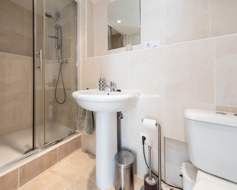 Wederverkoop - Vrijstaande Villa - Urb. La Marina