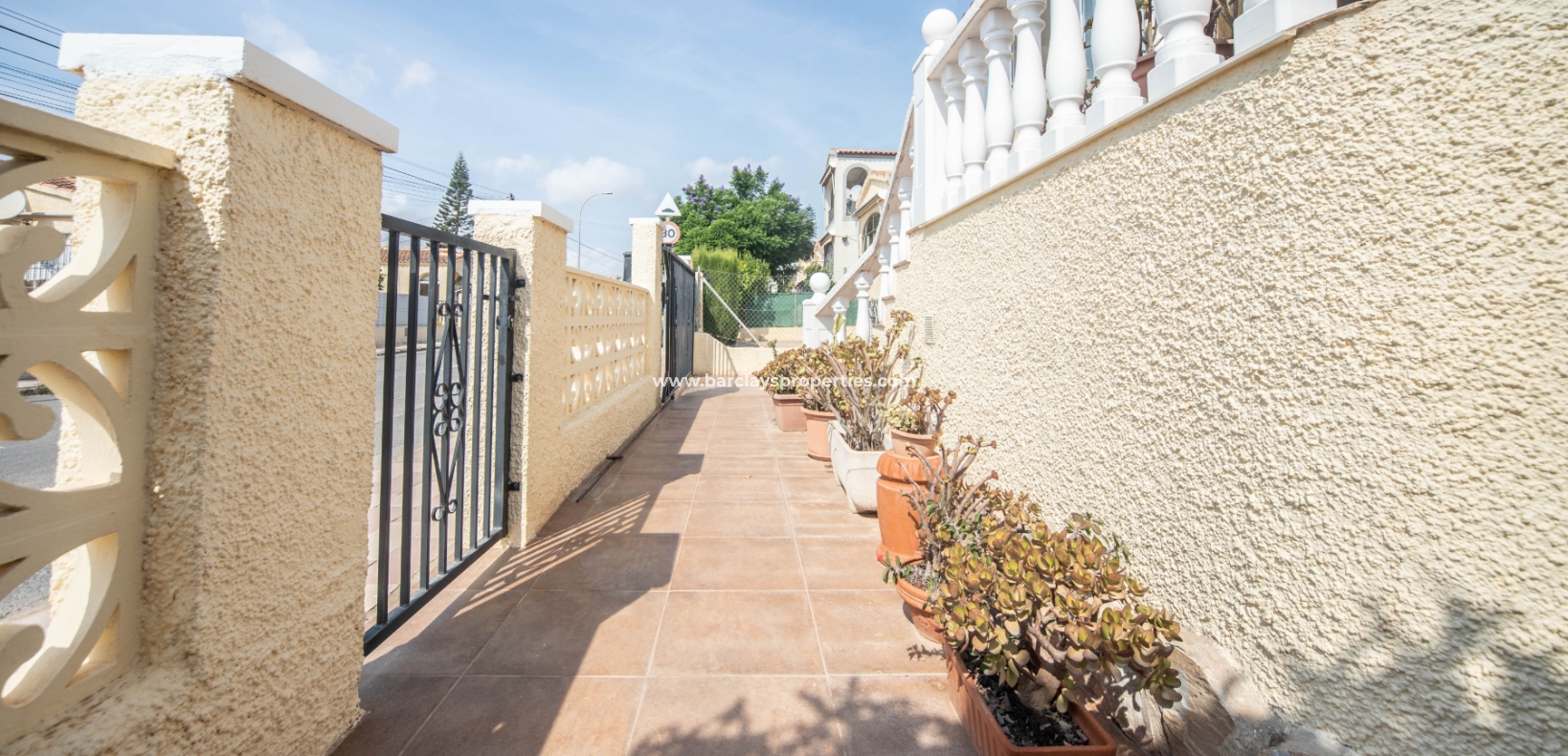 Wederverkoop - Vrijstaande Villa - Urb. La Marina