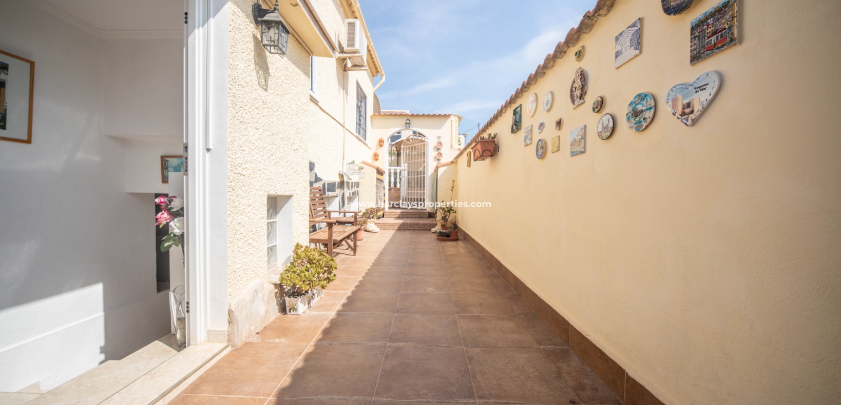 Wederverkoop - Vrijstaande Villa - Urb. La Marina