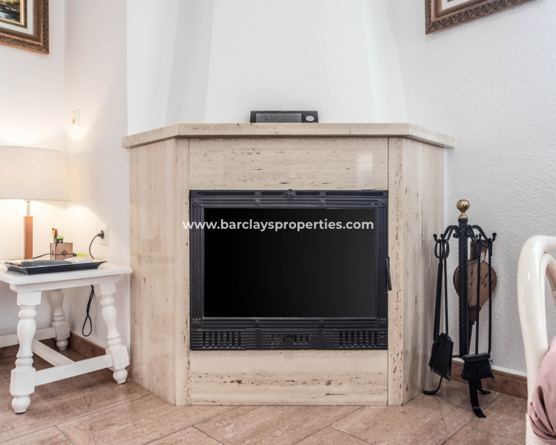 Wederverkoop - Vrijstaande Villa - Urb. La Marina