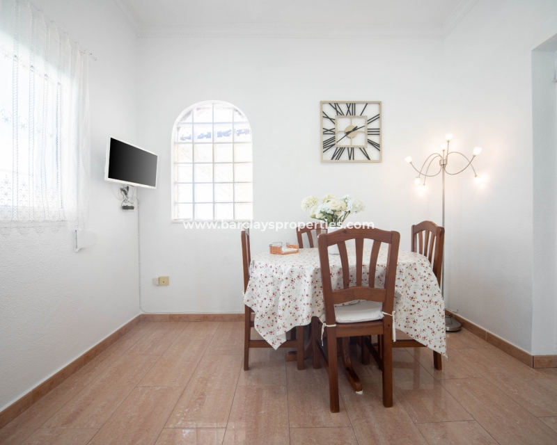 Wederverkoop - Vrijstaande Villa - Urb. La Marina