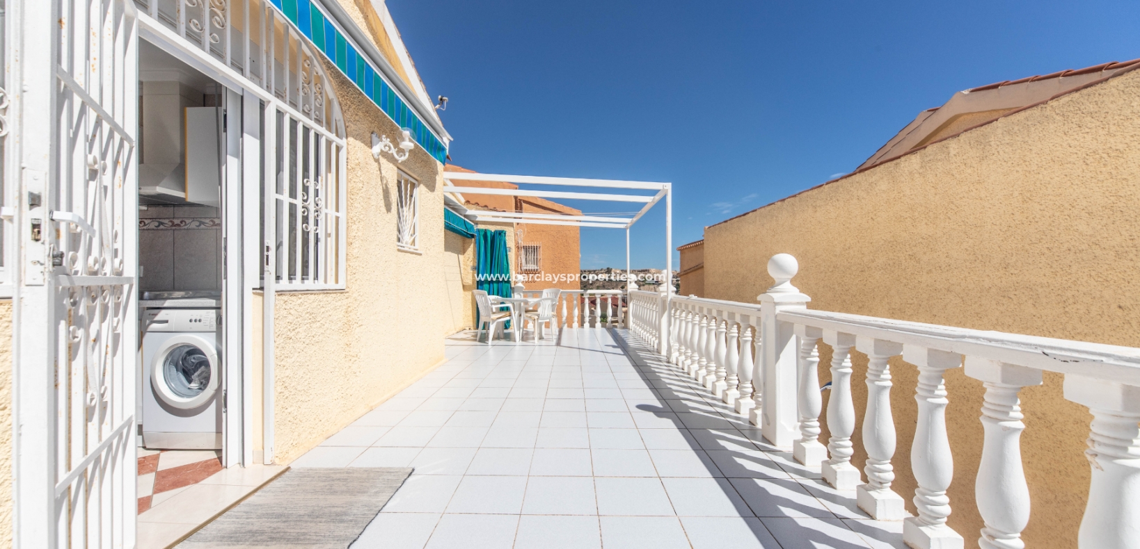 Wederverkoop - Vrijstaande Villa - Urb. La Marina