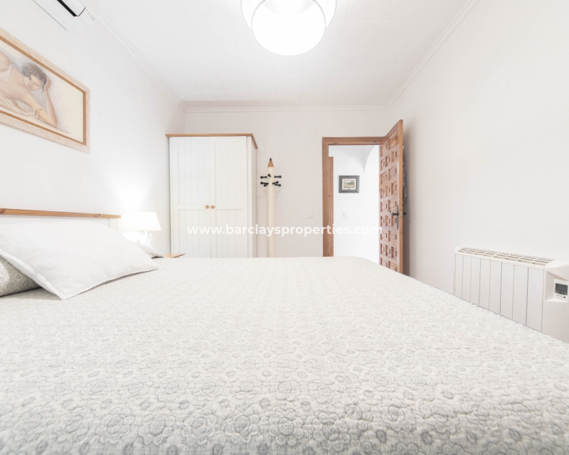 Wederverkoop - Vrijstaande Villa - Urb. La Marina