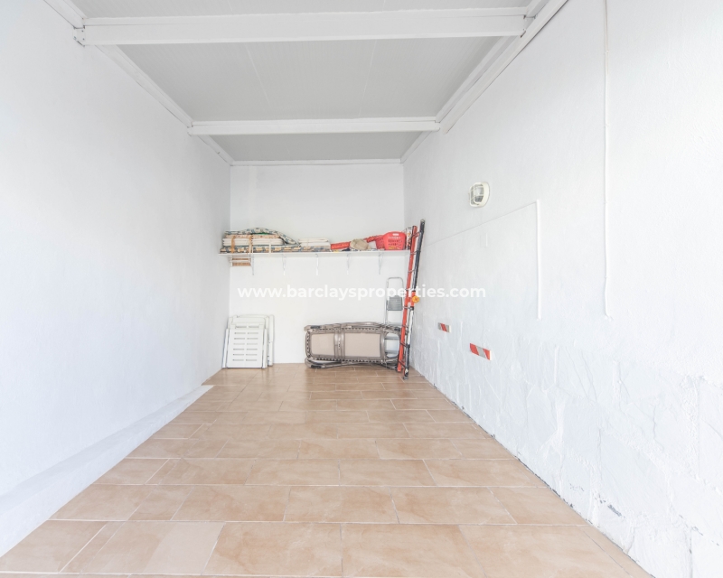 Wederverkoop - Vrijstaande Villa - Urb. La Marina