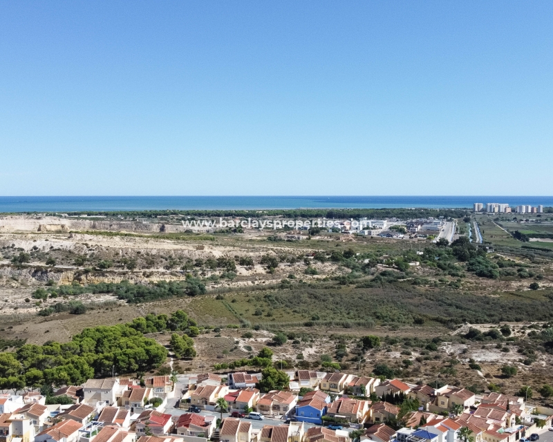 Wederverkoop - Vrijstaande Villa - Urb. La Marina