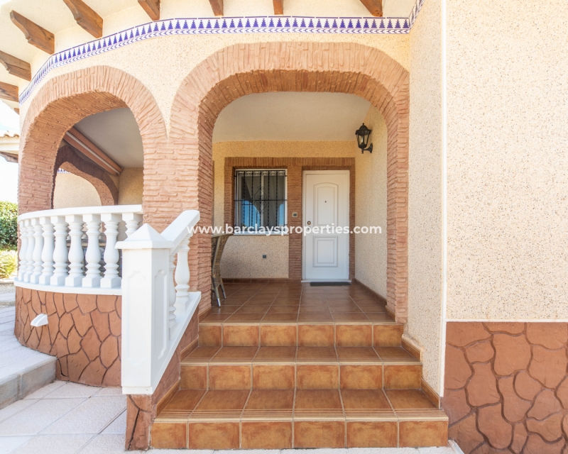 Wederverkoop - Vrijstaande Villa - Urb. La Marina