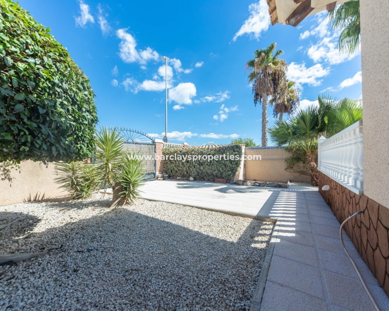 Wederverkoop - Vrijstaande Villa - Urb. La Marina