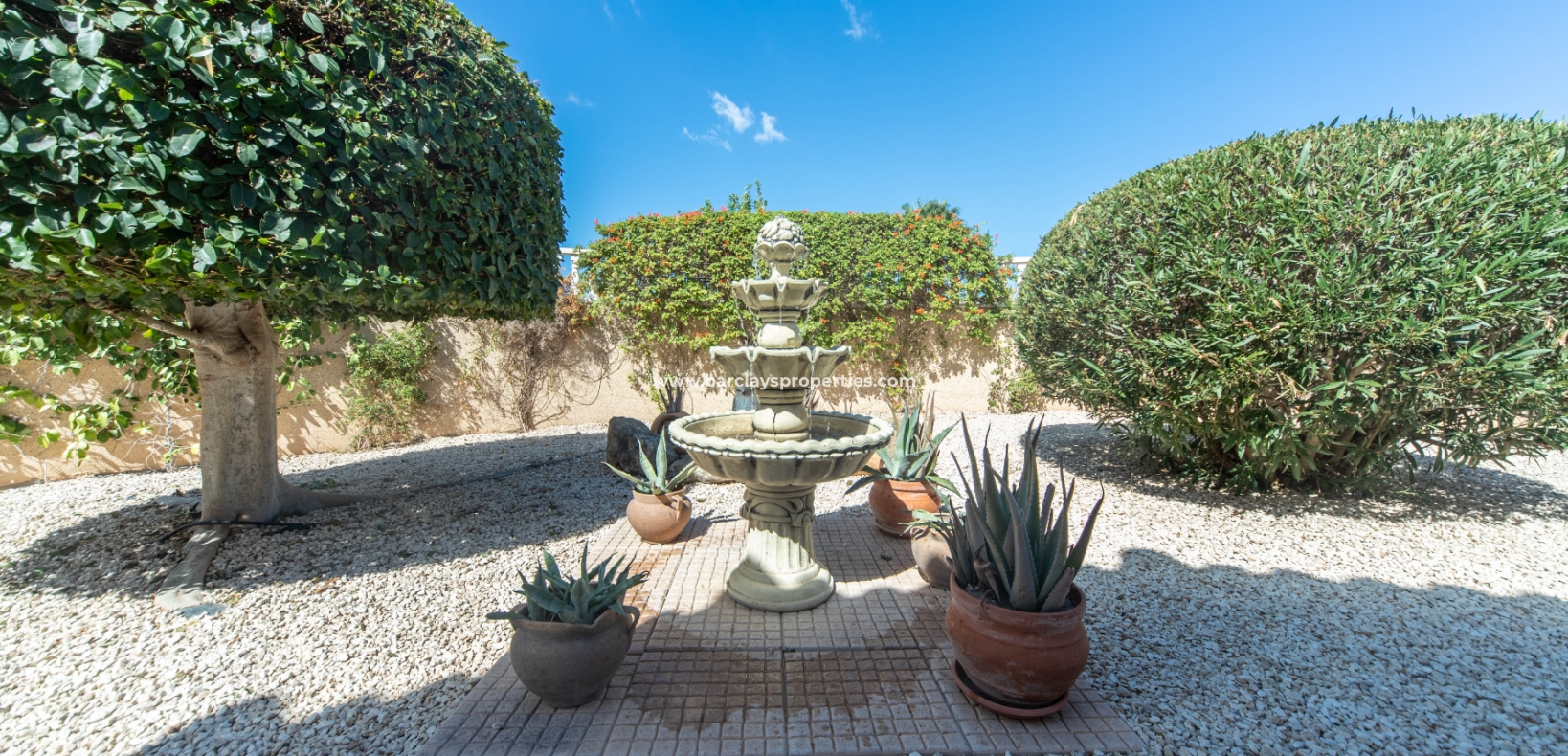 Wederverkoop - Vrijstaande Villa - Urb. La Marina