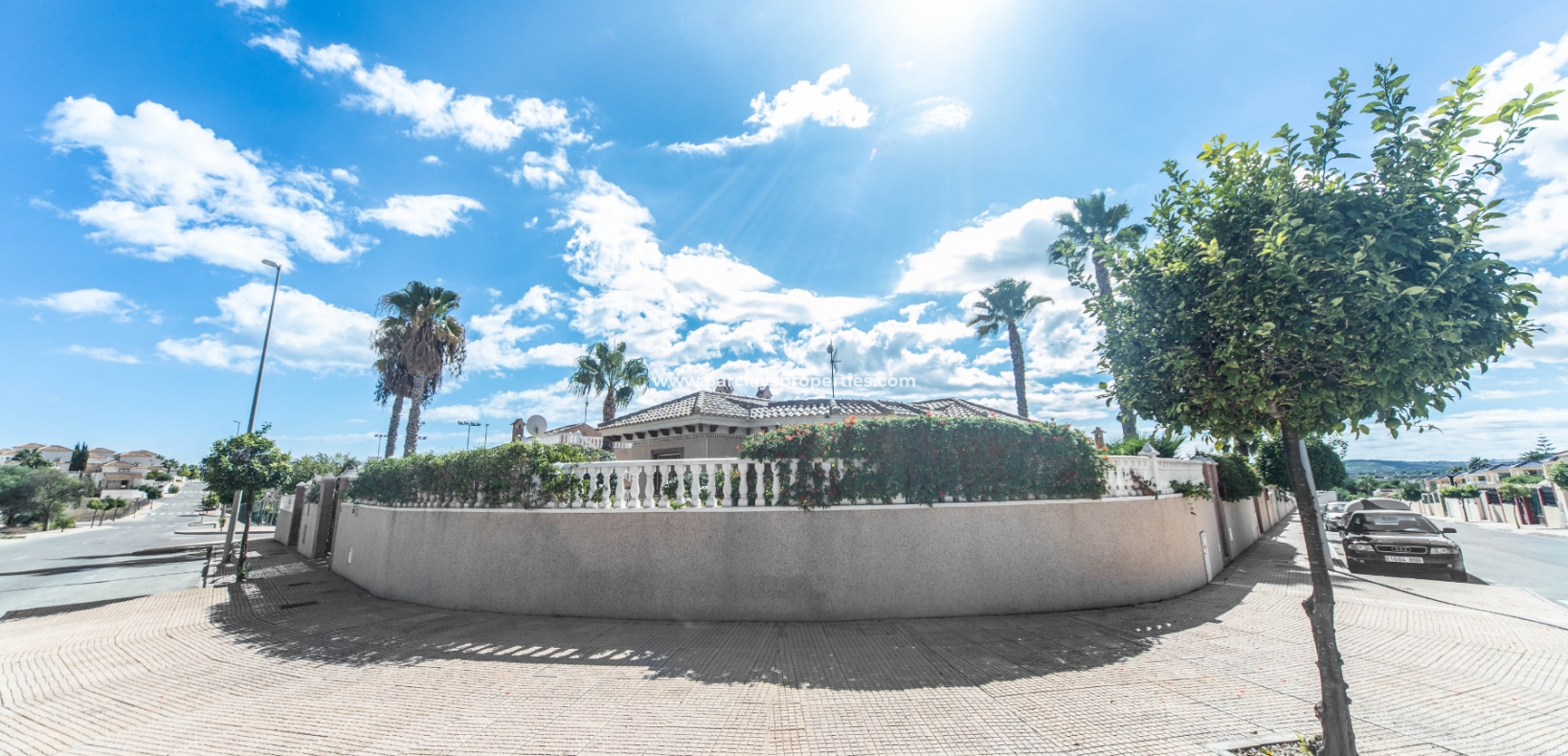 Wederverkoop - Vrijstaande Villa - Urb. La Marina